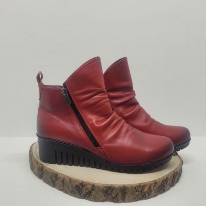Bottine compensée rouge souple fripé Suave 