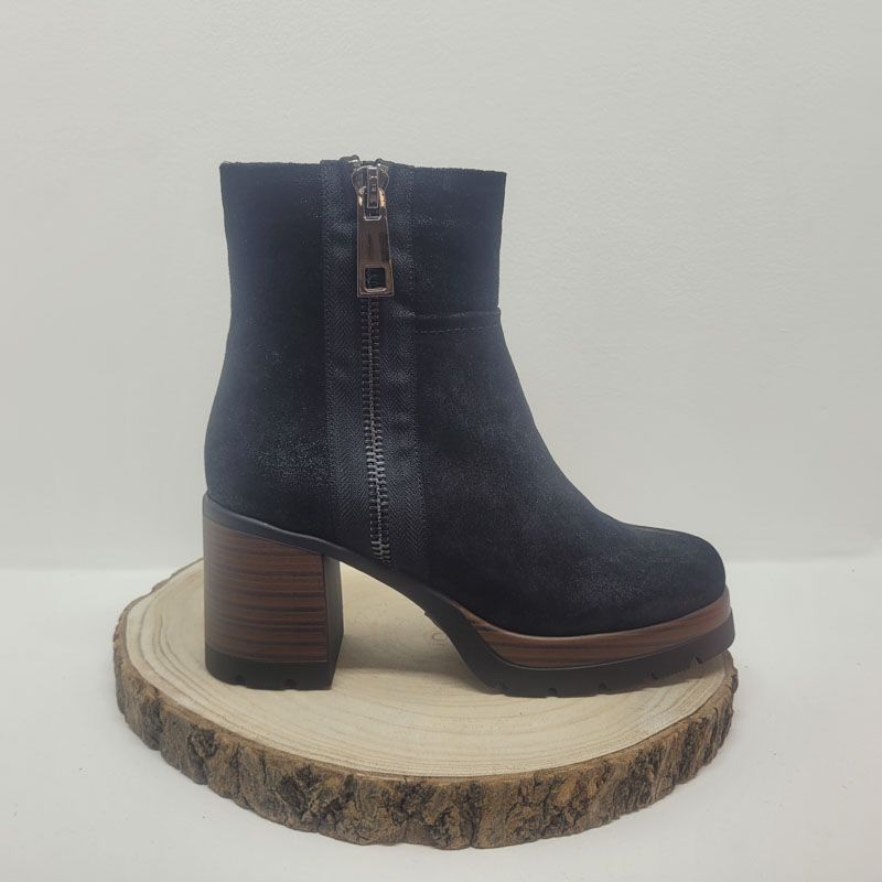 Bottine noir à talon haut avec zip semelle marron Dorking