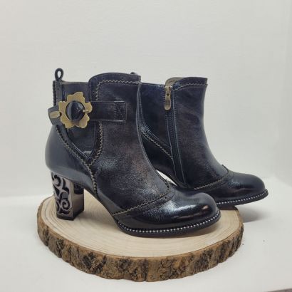  Bottine noir à talon avec boucle fantasie fleur Laura Vita 