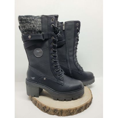 Demi botte noir à lacets à talon lanière à l'arrière haut tissus Mustang 