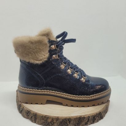 Bottine à lacets marine croco col fourrure beige Tamaris 