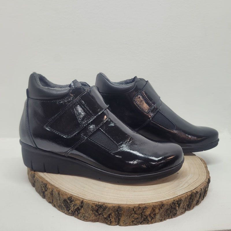 Bottine noir léger compensé 1 velcro Artika