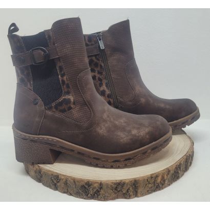 Bottine marron plate avec boucle et côté élastique Mustang 