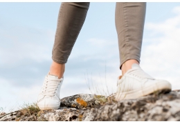 Chaussures pour pieds larges : comment choisir les chaussures adaptées aux femmes ?